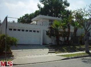 3852 Olympiad Dr, Los Angeles, CA