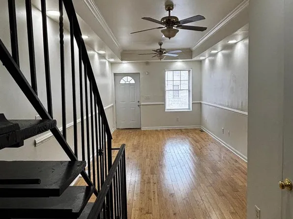 1307 W Ostend St, Baltimore, MD 21223