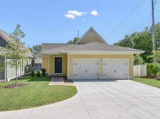 9533 W Center Rd, Omaha, NE 68124