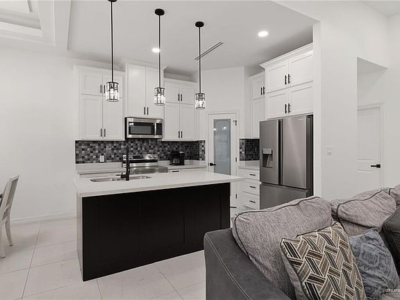 4th image of 4217 Duncan Ln