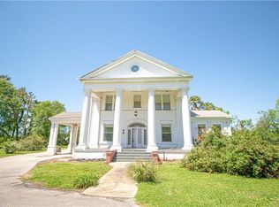 56 Meeker Rd, Lecompte, LA 71346