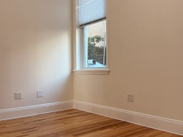 56 Huron Street image 17 of 21