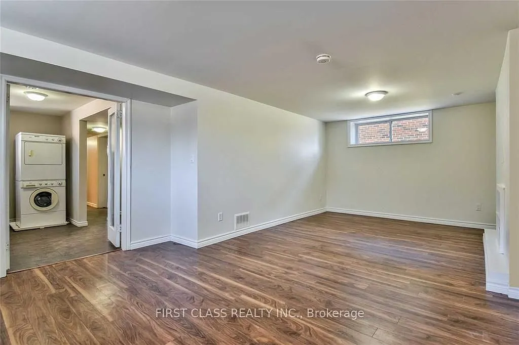 2 bed, $2,000 — Photo 3