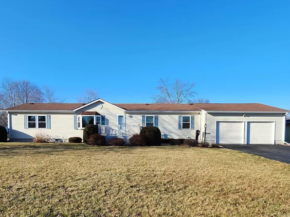 1631 Broadway St, Hamilton, IL 62341