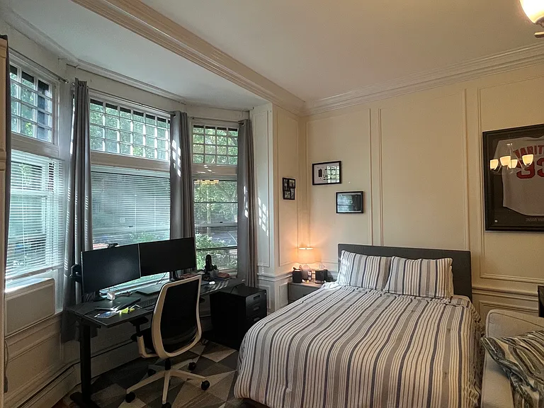 248 Marlborough St #2 — Photo 11