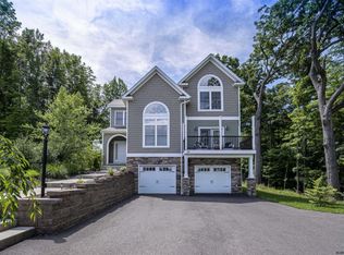 24 Swatling Rd, Latham, NY 12110