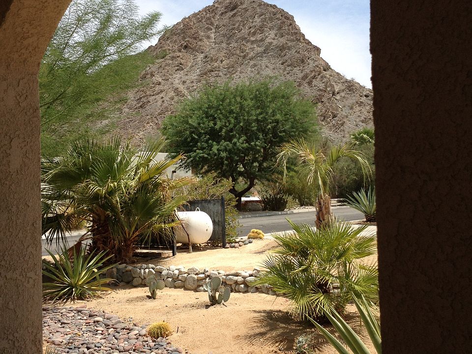 1st image of 54805 Avenida Herrera