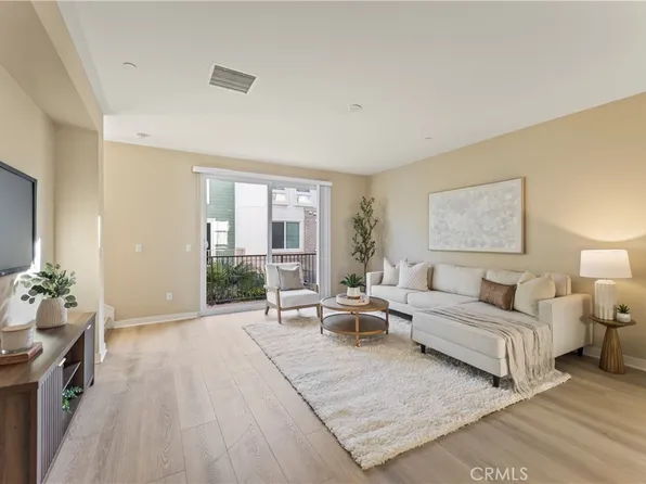 7047 Oregon St, Buena Park, CA 90621