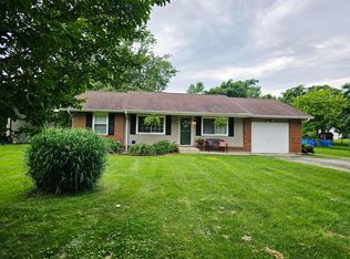 4999 Dickey Rd NE, Bloomingburg, OH 43106