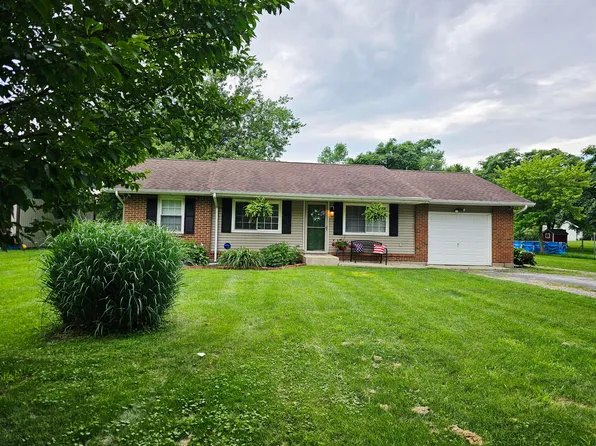 4999 Dickey Rd NE, Bloomingburg, OH 43106