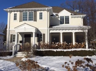 316 E North Ave, Lake Bluff, IL