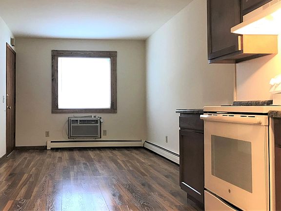 Kitchen to Living Room