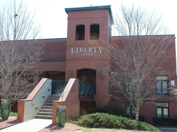 1725 Liberty Ln #210, Roswell, GA 30075