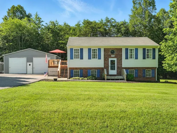 106 Alex Ct, Madison Heights, VA 24572