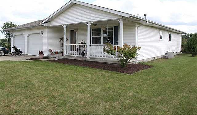 1st image of 645 Wood Dr