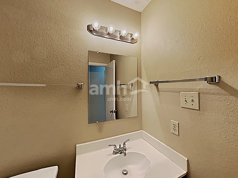 9731 Criswell Crk — Photo 13
