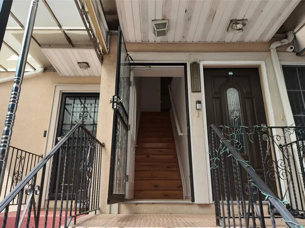 13930 Laurelton Pkwy, Rosedale, NY 11422