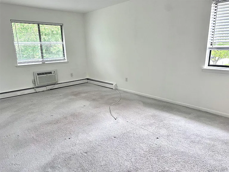 3 Loudon Dr #6 — Photo 14