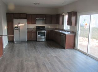 3142 Shooks Dr, Hudsonville, MI 49426