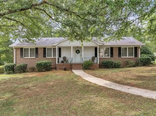 106 Chestnut Dr, Easley, SC 29642