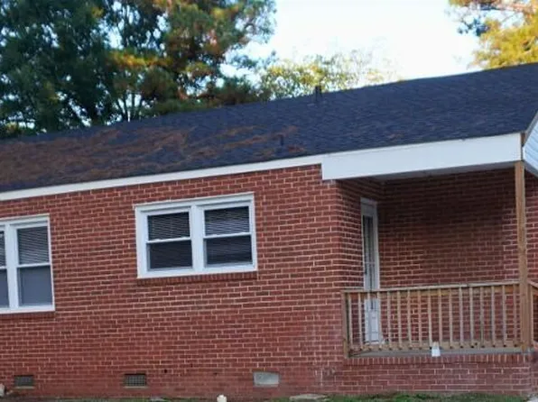 206 Thurston Dr W, Wilson, NC 27893