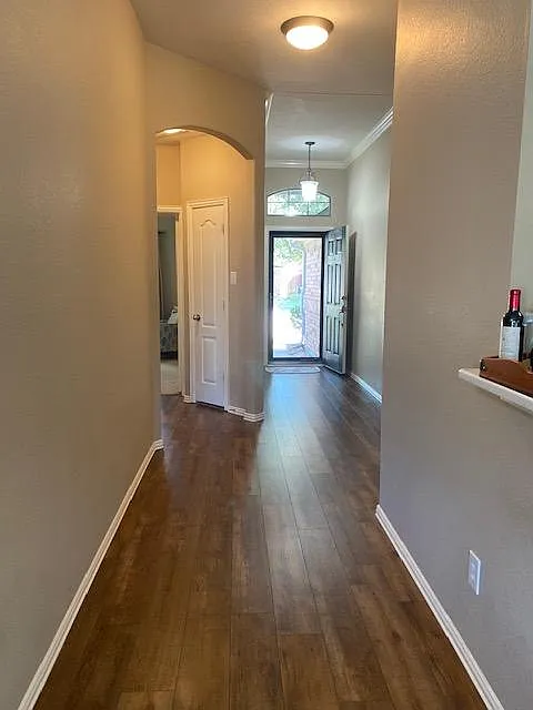 2744 Cascade Cove Dr — Photo 3