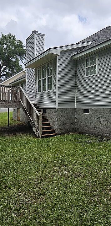 2nd image of 244 Ridge Bend Dr