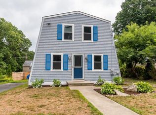 13 Restful Ln, Wareham, MA 02571