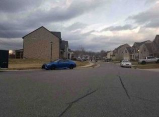 2668 Chari Park Ln, Walkertown, NC 27051