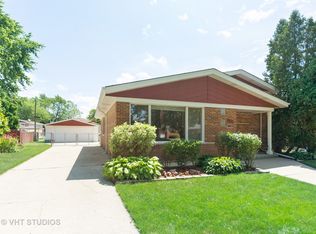 10725 S Leclaire Ave, Oak Lawn, IL 60453