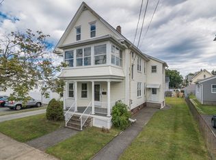 16 Monroe St, Chicopee, MA 01020