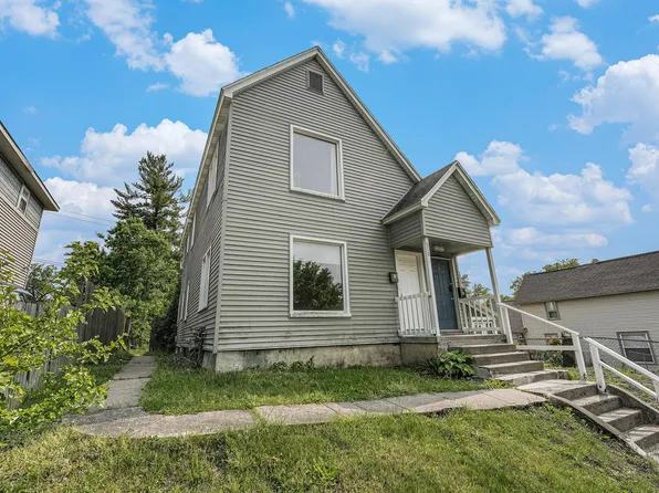 510 Woodlawn St SE, Grand Rapids, MI 49507