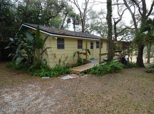 127 Twin Lakes Rd, Hawthorne, FL 32640