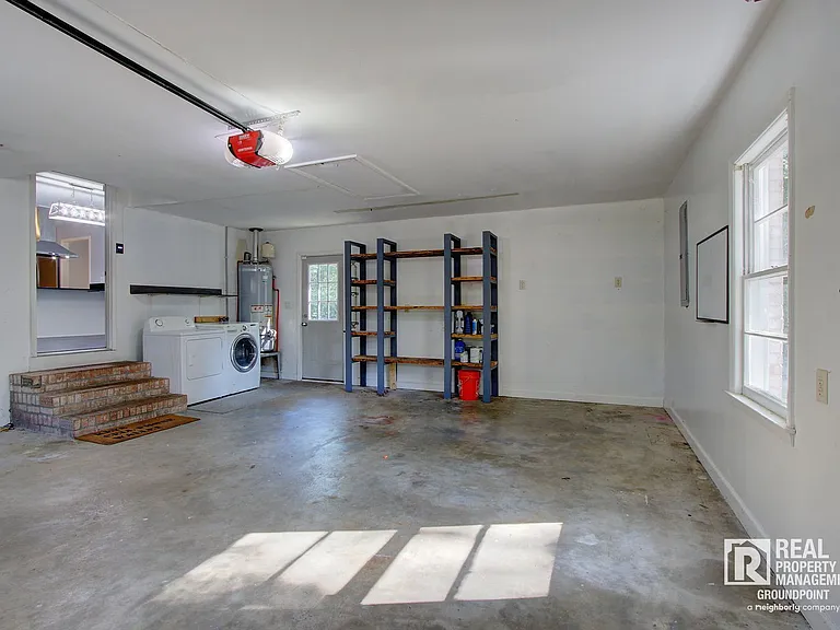 209 Chucker Dr — Photo 19