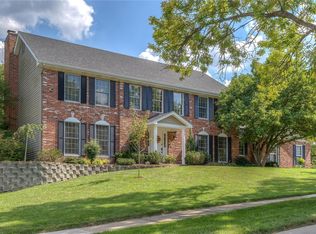 2626 Sun Meadow Dr, Chesterfield, MO 63005