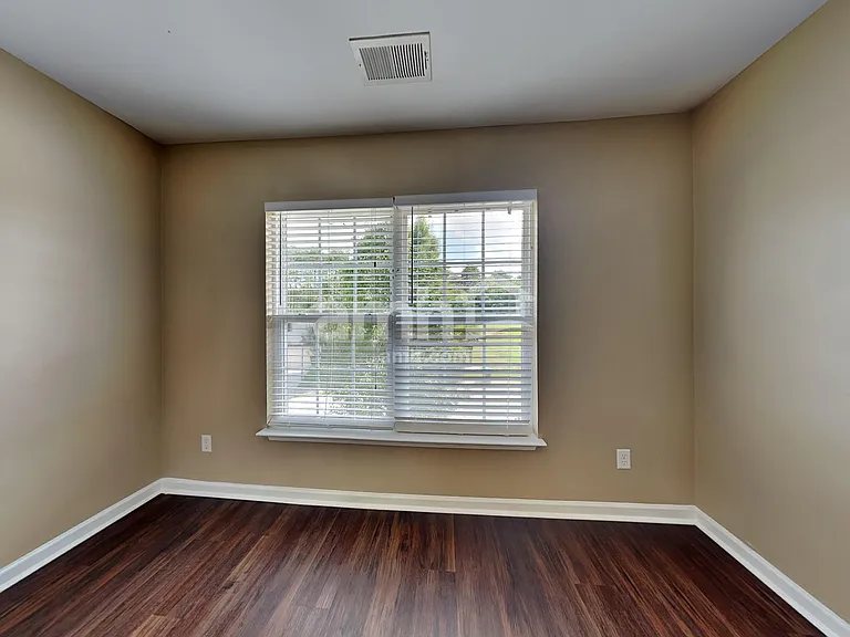 115 Portland Falls Dr — Photo 17