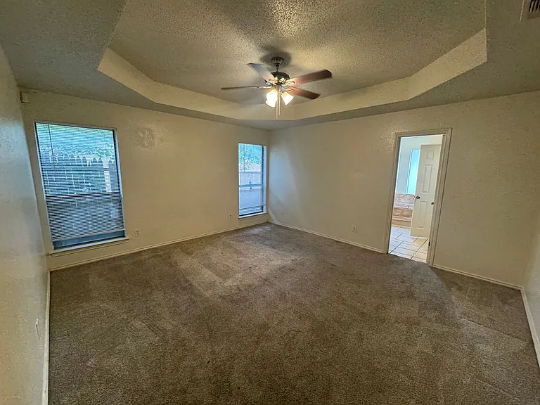 1940 Willow Vale Dr — Photo 13