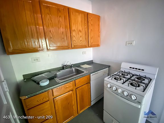 5th image of 4625 N Winchester Ave #4629-111