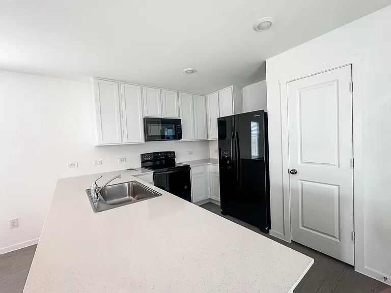 803 Sandhill Crane Ln — Photo 12