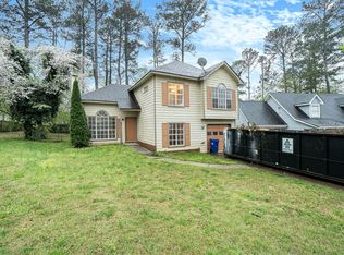4827 Fenbrook Dr, Stone Mountain, GA 30088