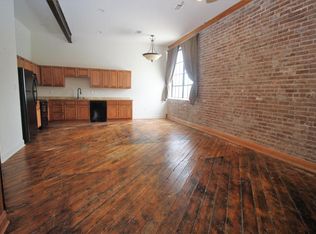 1617 25th Ave #C, Gulfport, MS 39501