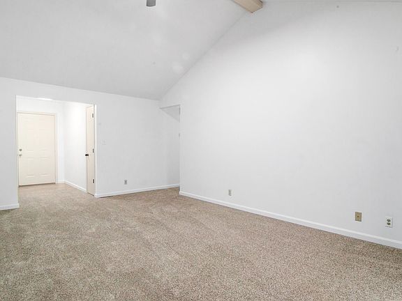 4th image of 1920 Meridian Ave