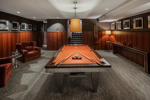 Rented by Douglas Elliman | media 32