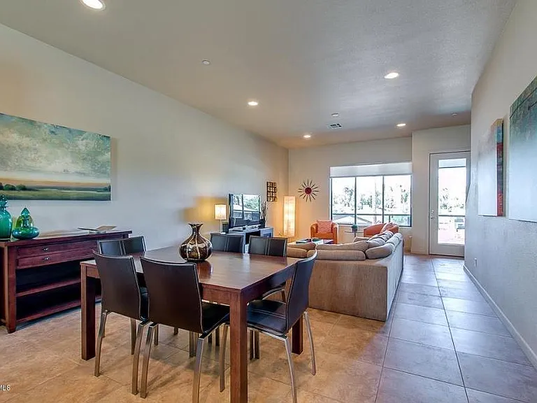 6937 E 6th St #1003 — Photo 3