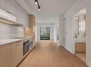 91 Montclair Ave #533, Toronto, ON M5P 1P5