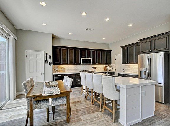 1764 Montsalas Court Camarillo-large-009