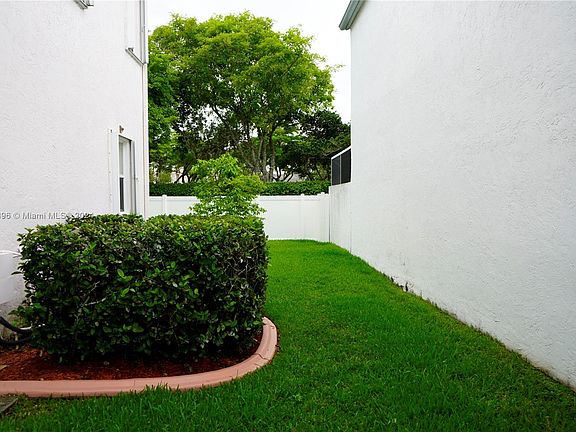 5th image of 1466 NW 159th Ln