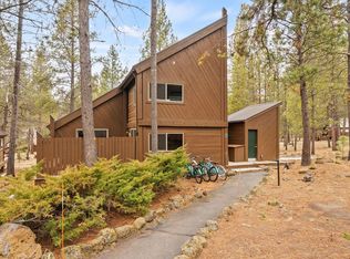 57377 Overlook Rd, Sunriver, OR 97707