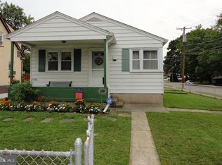 123 Ridley Ave, Folsom, PA 19033