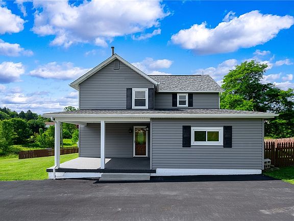 4th image of 214 Willow Run Dr